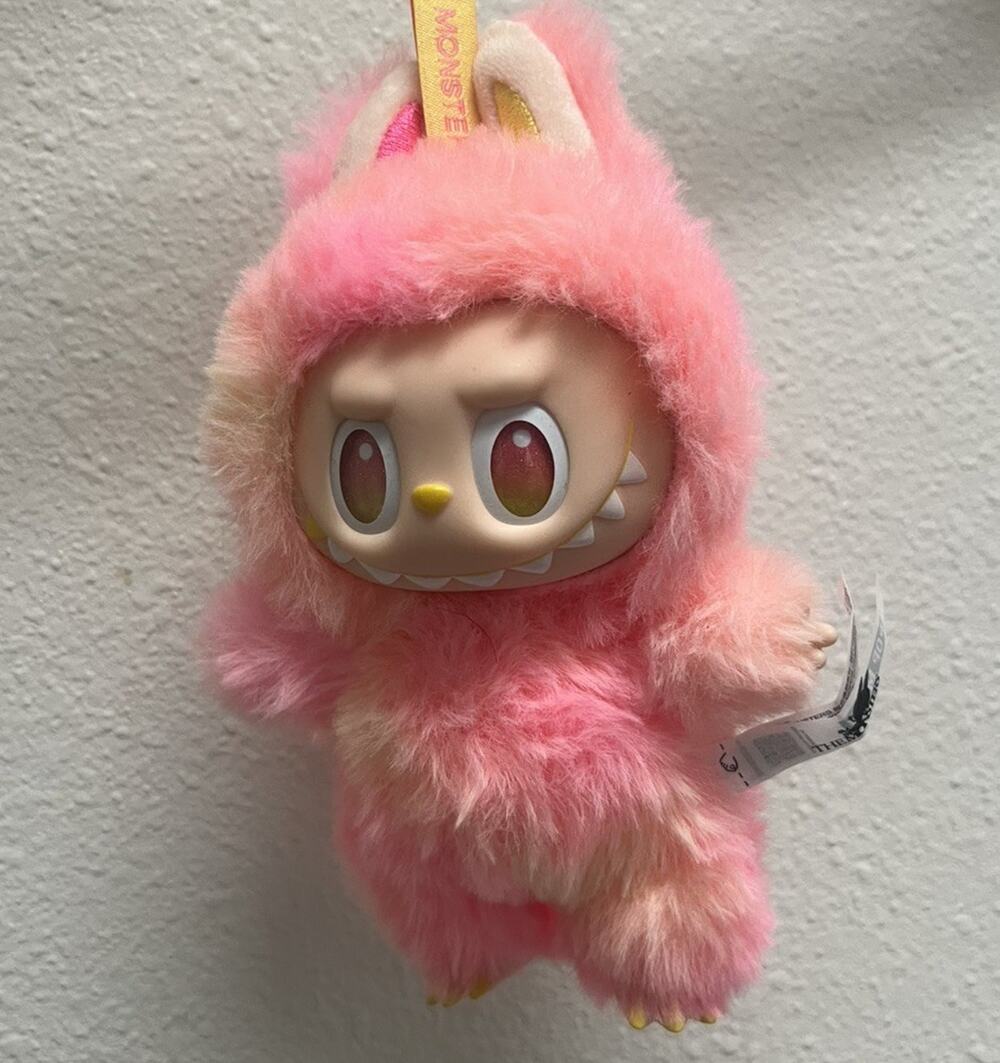 POP MART Labubu Loyalty Big Into Energy Plush Pendant Keychain Pink Authentic